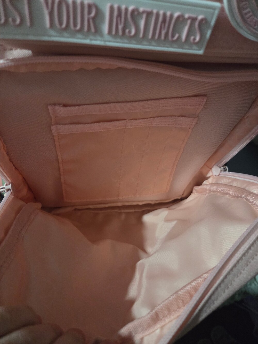 Wolfpak 35L Dream Pink Backpack - Picture 11 of 16